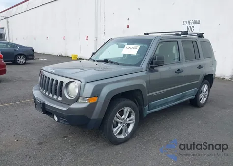 2011 Jeep Patriot Sport из США, поврежденный, VIN 1J4NF1GB0BD243752